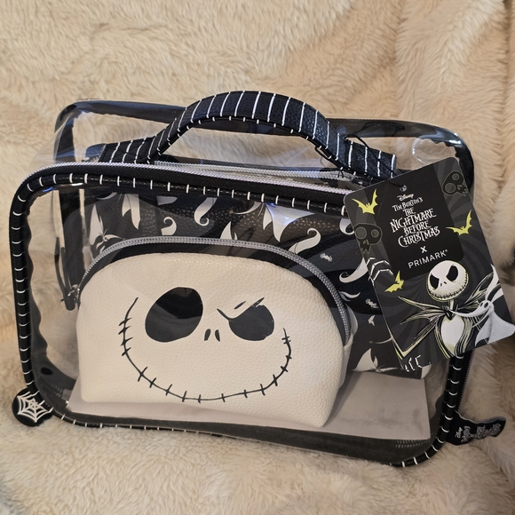 Nightmare Before Christmas Cosmetic Bag Set - Picture 1 of 3